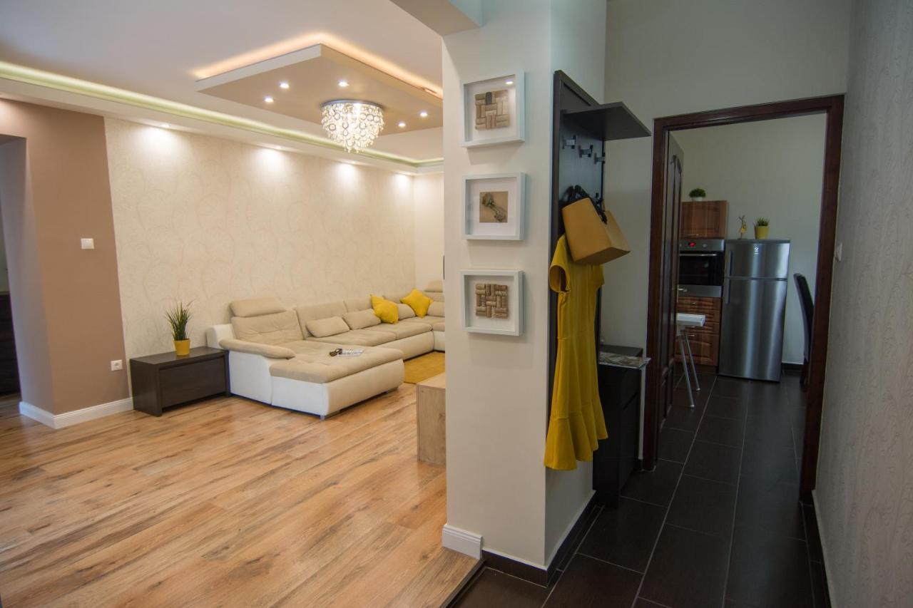 Cork Apartman Eger Extérieur photo